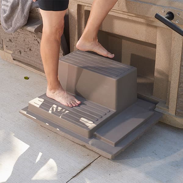 G-2 Legend 28 view 3