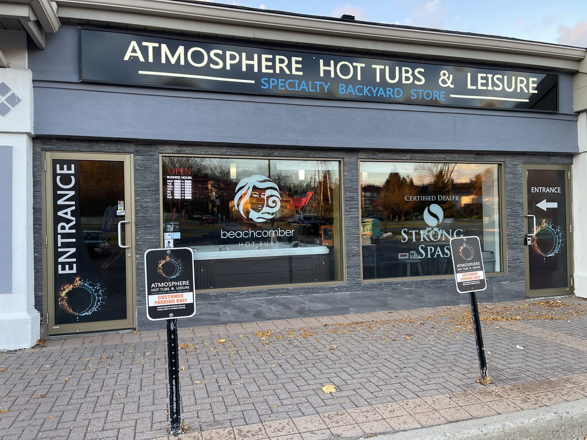 Atmosphere Hot Tubs storefront in Orléans, Ottawa